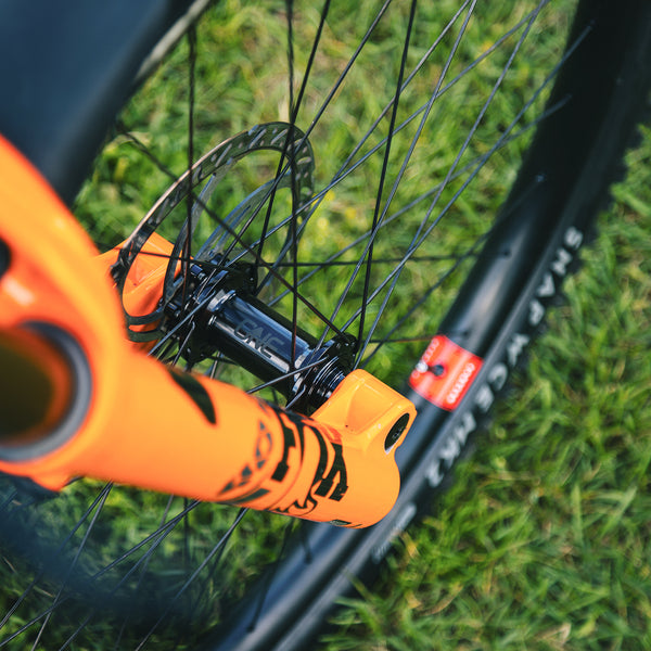 110x20 Front Hub