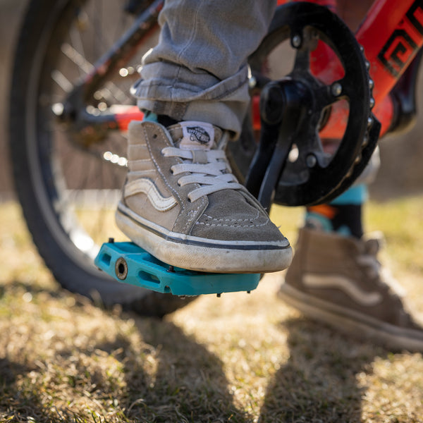 Paire De Pédales De Vélo Enfants Bleues - Plastique Antidérapant, Légères, Pour VTT Et Vélo De Route - Remplacement Facile